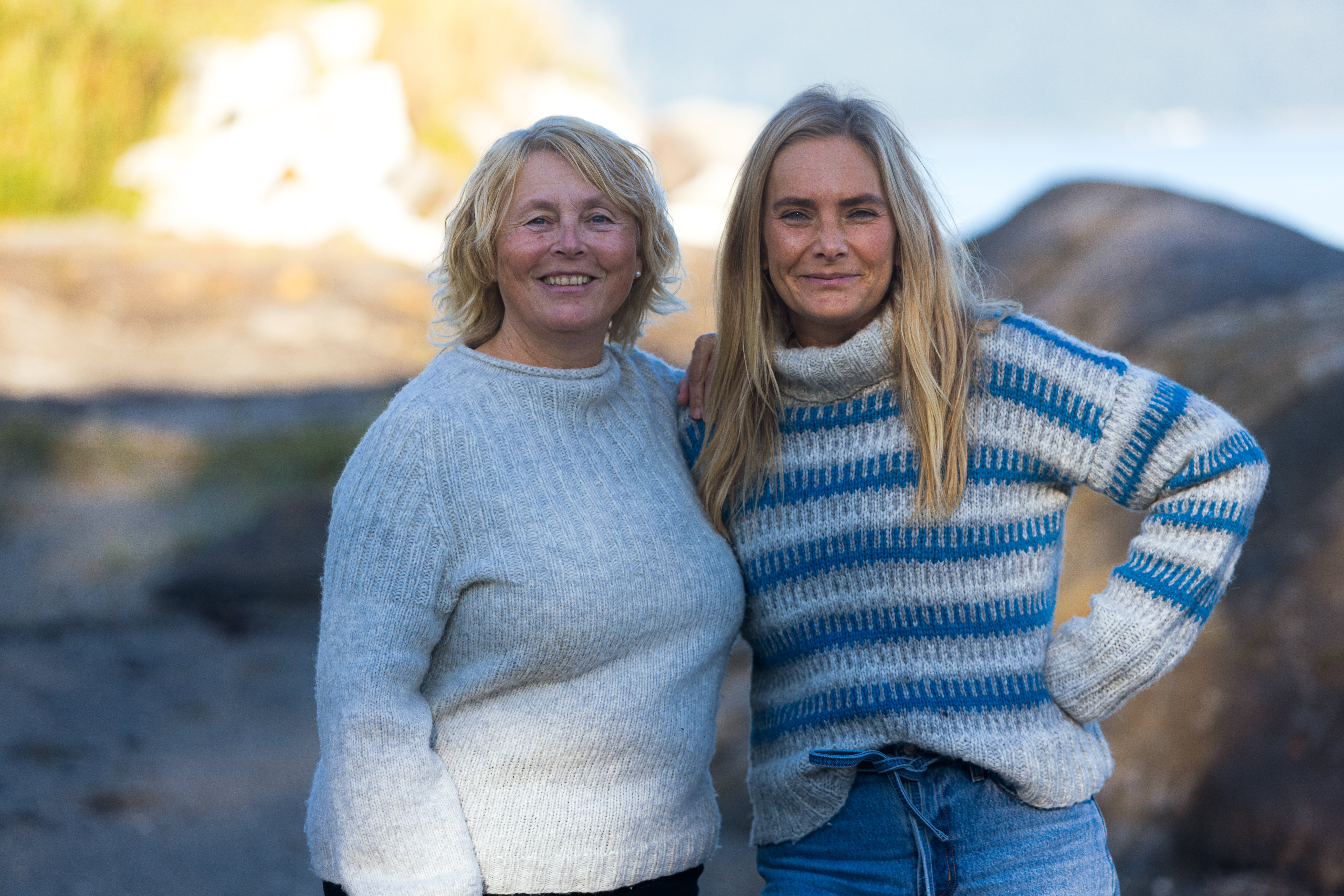 Karen og Veronika i Sparebanken Narvik