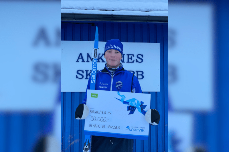 Henrik W Hanssen med Talentstipend fra Sparebanken Narvik