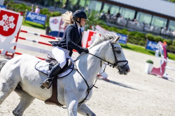 Rytter - Nathalie Aspeslett